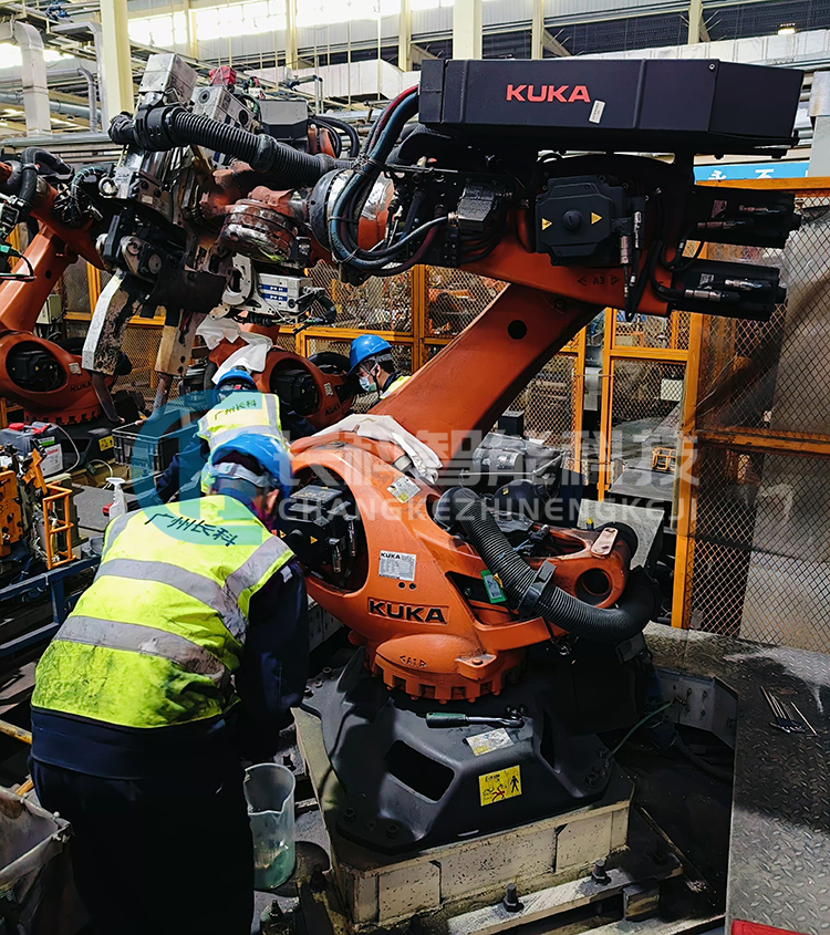 庫(kù)卡機(jī)器人KR120 KR180 KR210保養(yǎng) 庫(kù)卡機(jī)器人KR120 KR180 KR210保養(yǎng)