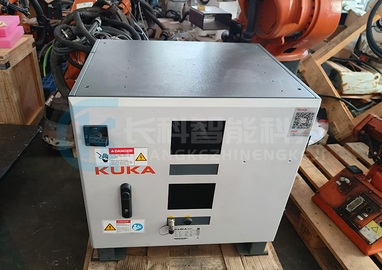 KUKA庫(kù)卡機(jī)器人控制柜KR C5 dualcab AC KUKA庫(kù)卡機(jī)器人控制柜KR C5 dualcab AC